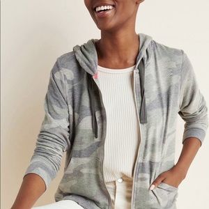 sundry varsity camo pullover